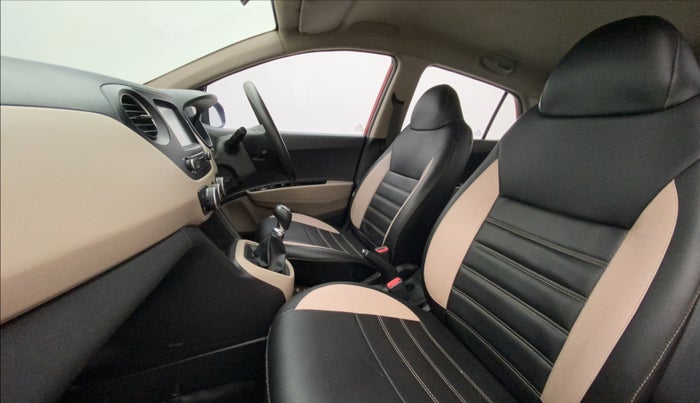 2019 Hyundai Grand i10 SPORTZ 1.2 KAPPA VTVT, Petrol, Manual, 39,040 km, Right Side Front Door Cabin