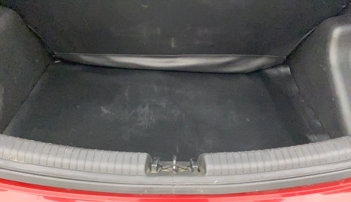 2019 Hyundai Grand i10 SPORTZ 1.2 KAPPA VTVT, Petrol, Manual, 39,040 km, Boot Inside