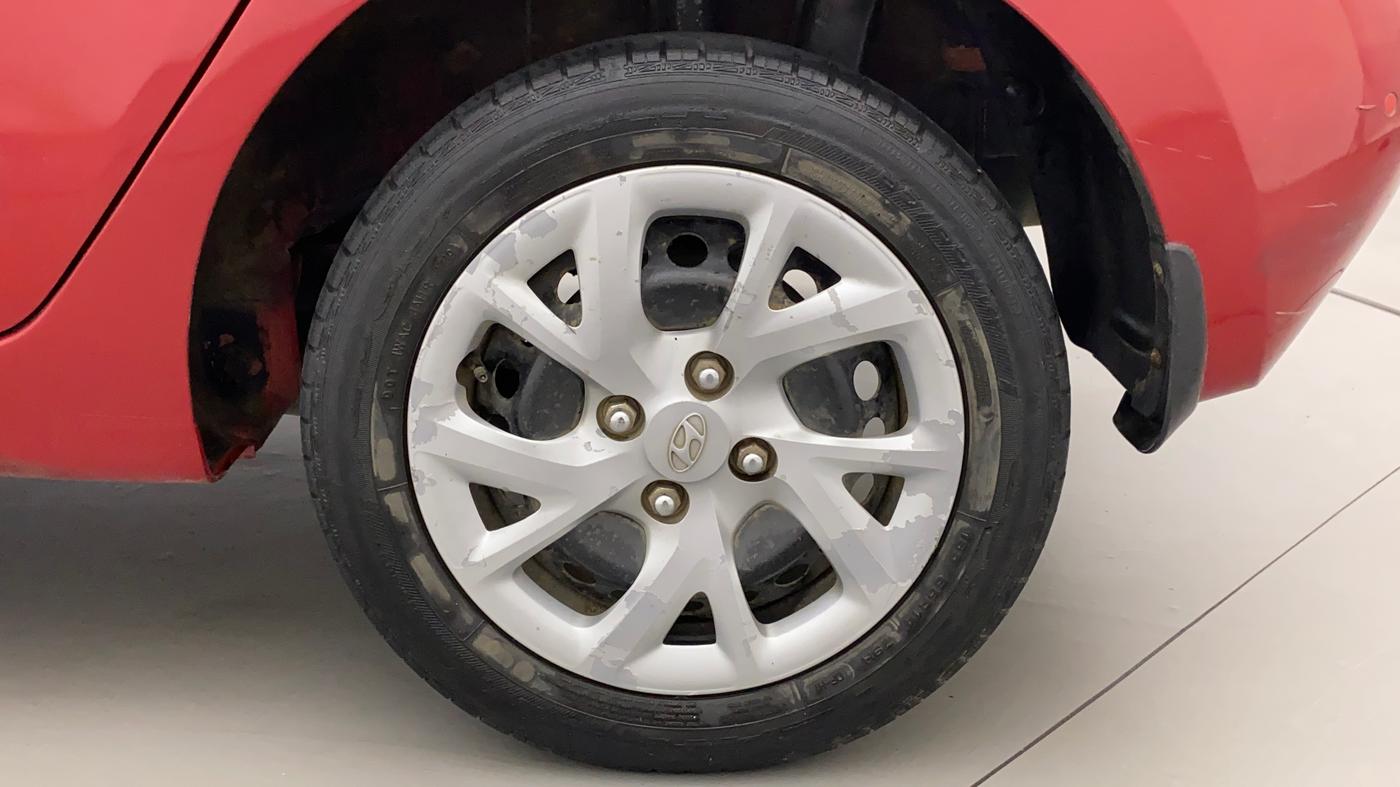 2019 Hyundai Grand i10 SPORTZ 1.2 KAPPA VTVT, Petrol, Manual, 39,040 km, Left Rear Wheel