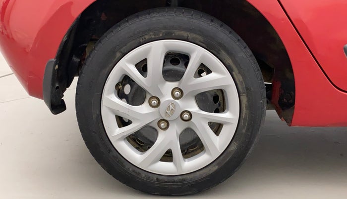 2019 Hyundai Grand i10 SPORTZ 1.2 KAPPA VTVT, Petrol, Manual, 39,040 km, Right Rear Wheel