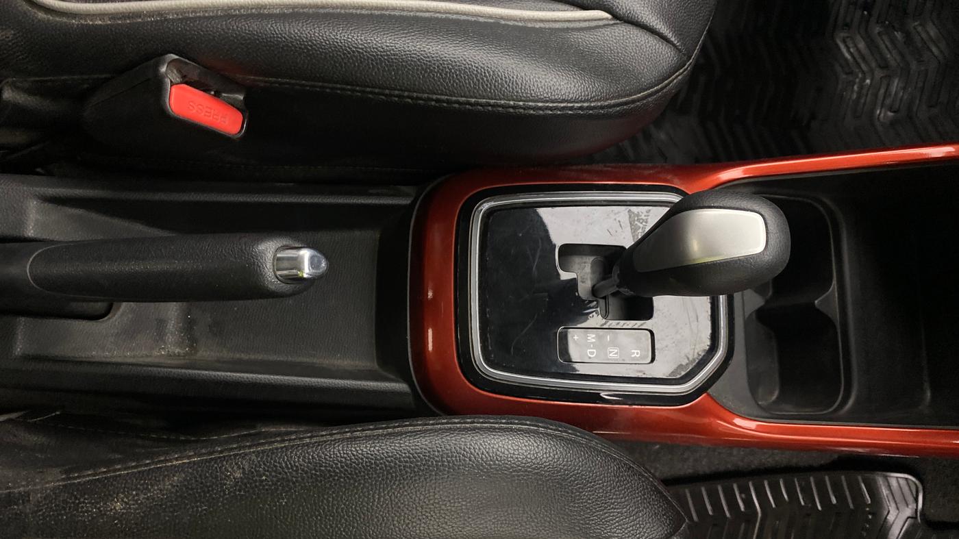 2018 Maruti IGNIS DELTA 1.2 AMT, Petrol, Automatic, 30,567 km, Gear Lever