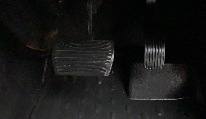 2022 Mahindra Thar LX  P 4WD AT CONVERTIBLE, Petrol, Automatic, 14,798 km, Pedals