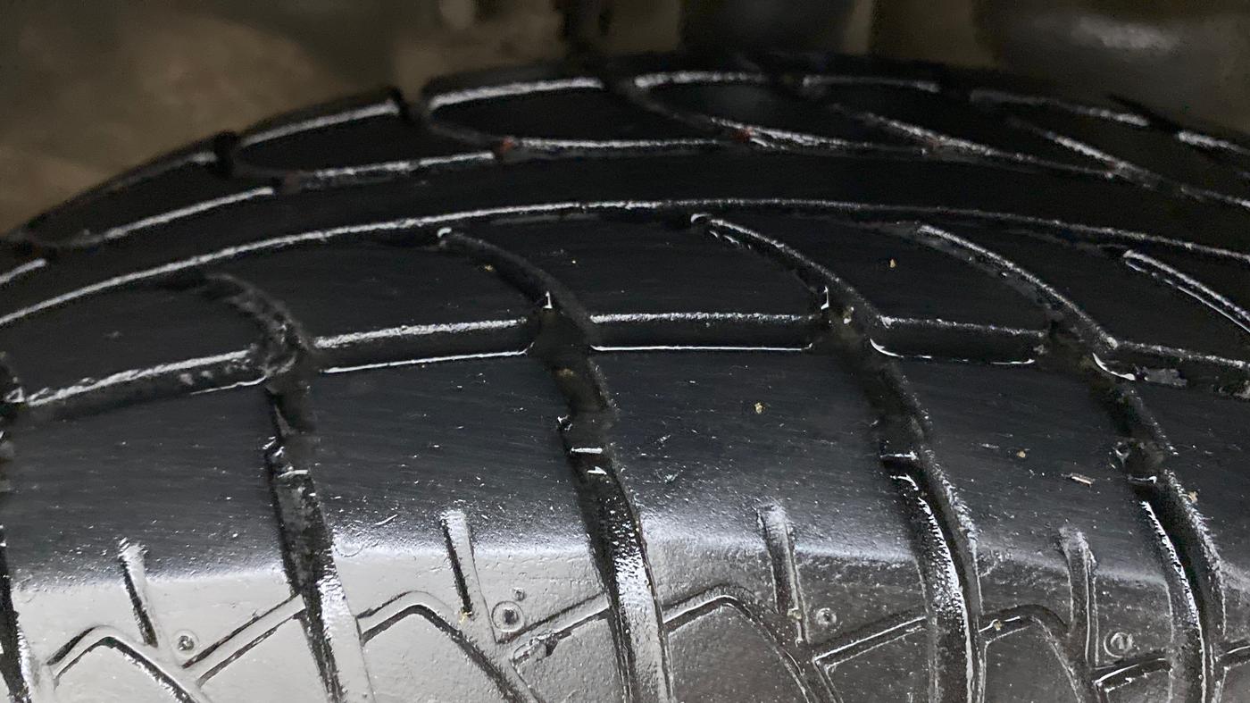 2014 Maruti Wagon R 1.0 LXI CNG, CNG, Manual, 48,198 km, Right Front Tyre Tread