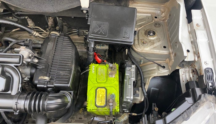 2020 Renault Kwid RXT 1.0 AMT (O), Petrol, Automatic, 39,313 km, Engine View - Left