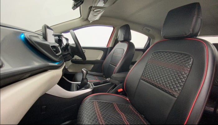 2021 Tata ALTROZ XZ PETROL, Petrol, Manual, 34,162 km, Right Side Front Door Cabin