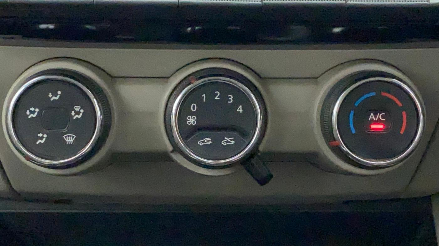 2019 Renault TRIBER RXZ, Petrol, Manual, 12,613 km, Automatic Climate Control