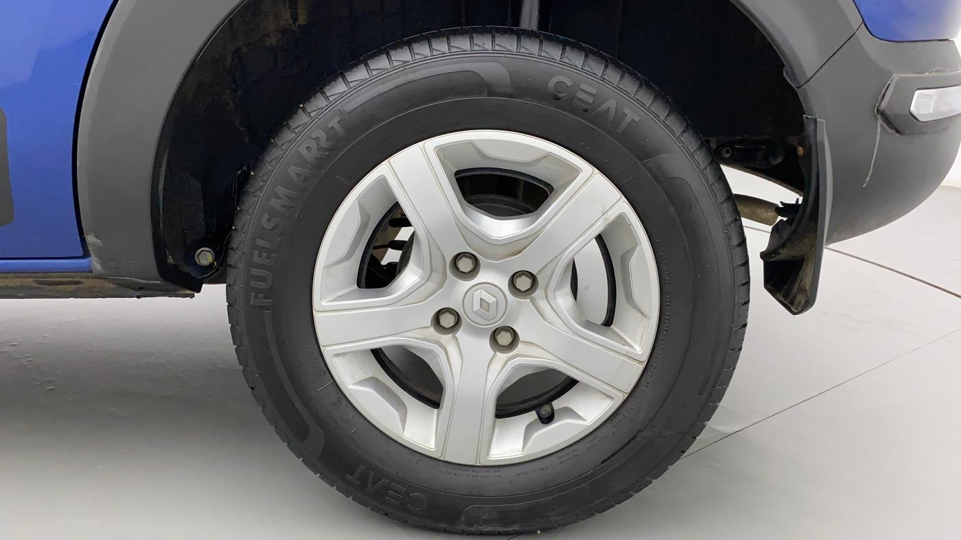 2019 Renault TRIBER RXZ, Petrol, Manual, 12,613 km, Left Rear Wheel