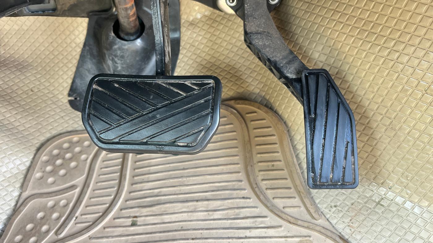 2019 Maruti Alto K10 VXI (O) AMT, Petrol, Automatic, 37,873 km, Pedals