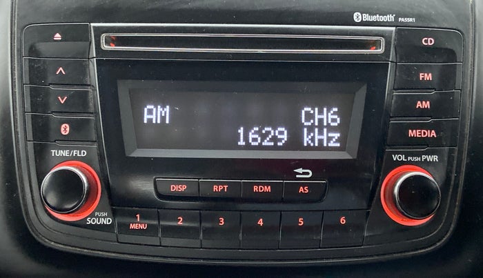 2019 Maruti Swift VXI AMT, Petrol, Automatic, 31,286 km, Infotainment System