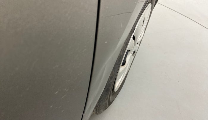 2019 Maruti Swift VXI AMT, Petrol, Automatic, 31,286 km, Right fender - Slightly dented
