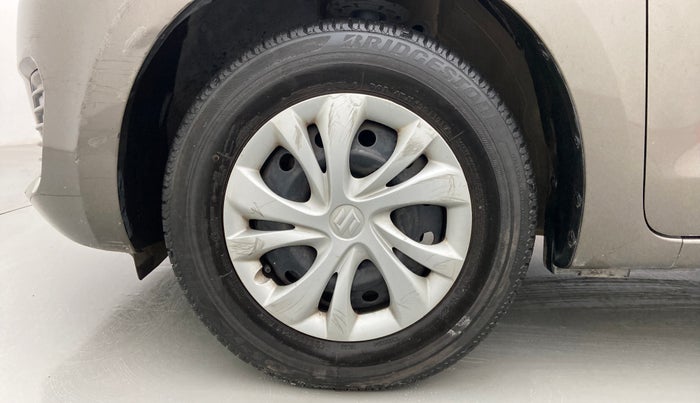 2019 Maruti Swift VXI AMT, Petrol, Automatic, 31,286 km, Left Front Wheel