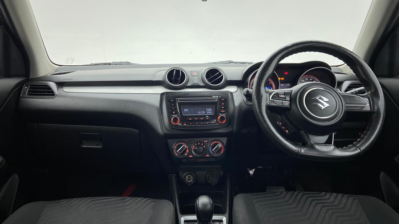 2019 Maruti Swift VXI AMT, Petrol, Automatic, 31,286 km, Dashboard