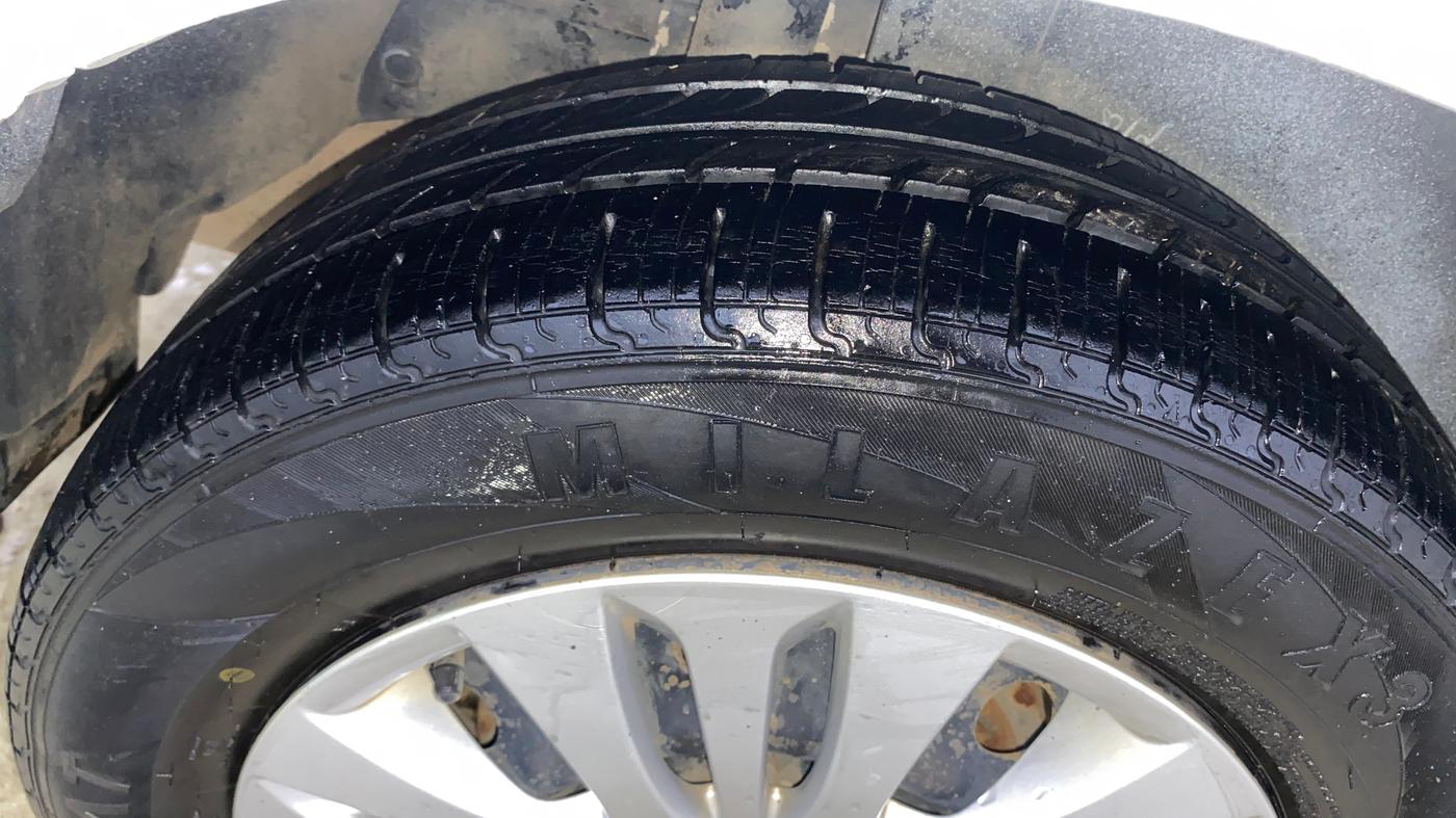 2015 Maruti Ertiga VXI CNG, CNG, Manual, 54,269 km, Right Rear Tyre Tread