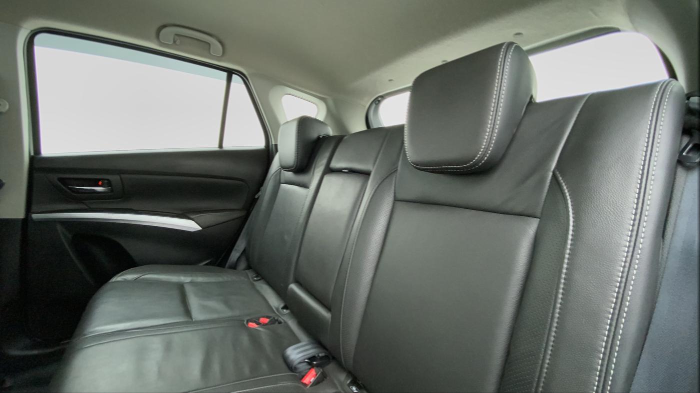2020 Maruti S Cross ALPHA 1.5 SMART HYBRID, Petrol, Manual, 48,033 km, Right Side Rear Door Cabin
