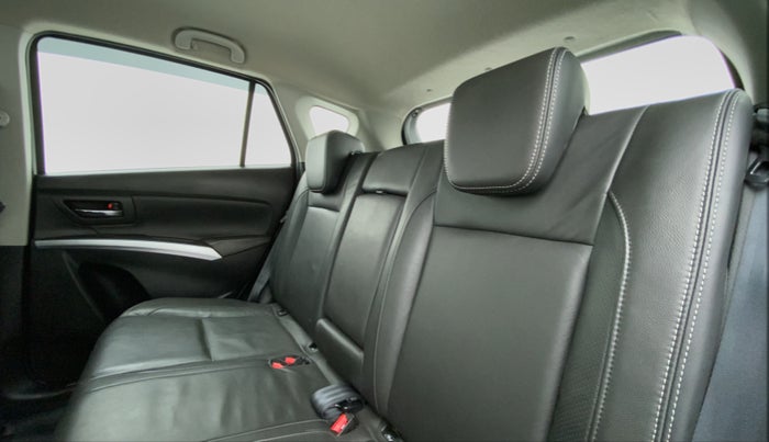 2020 Maruti S Cross ALPHA 1.5 SMART HYBRID, Petrol, Manual, 48,033 km, Right Side Rear Door Cabin