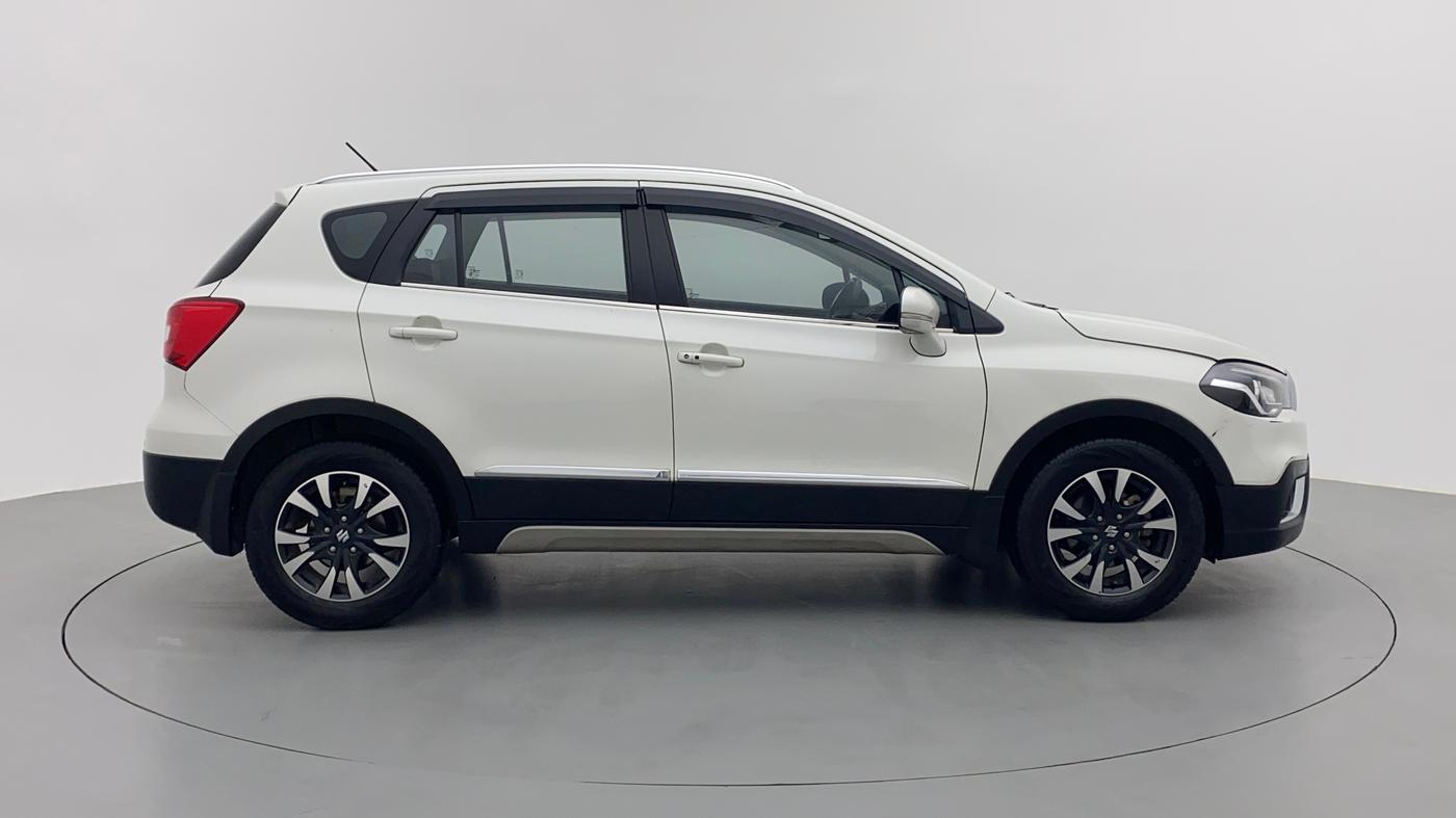 2020 Maruti S Cross ALPHA 1.5 SMART HYBRID, Petrol, Manual, 48,033 km, Right Side View