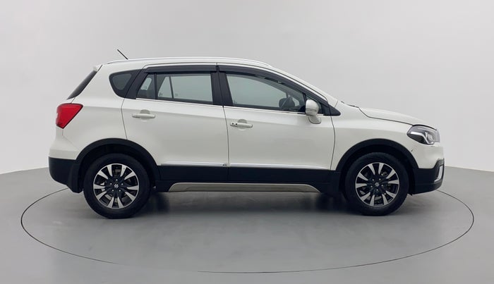 2020 Maruti S Cross ALPHA 1.5 SMART HYBRID, Petrol, Manual, 48,033 km, Right Side View