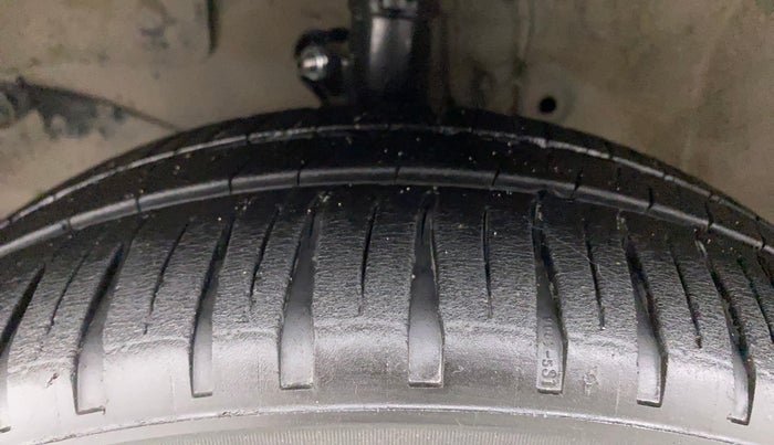 2015 Honda Amaze 1.2L I-VTEC SX, Petrol, Manual, 78,121 km, Left Front Tyre Tread