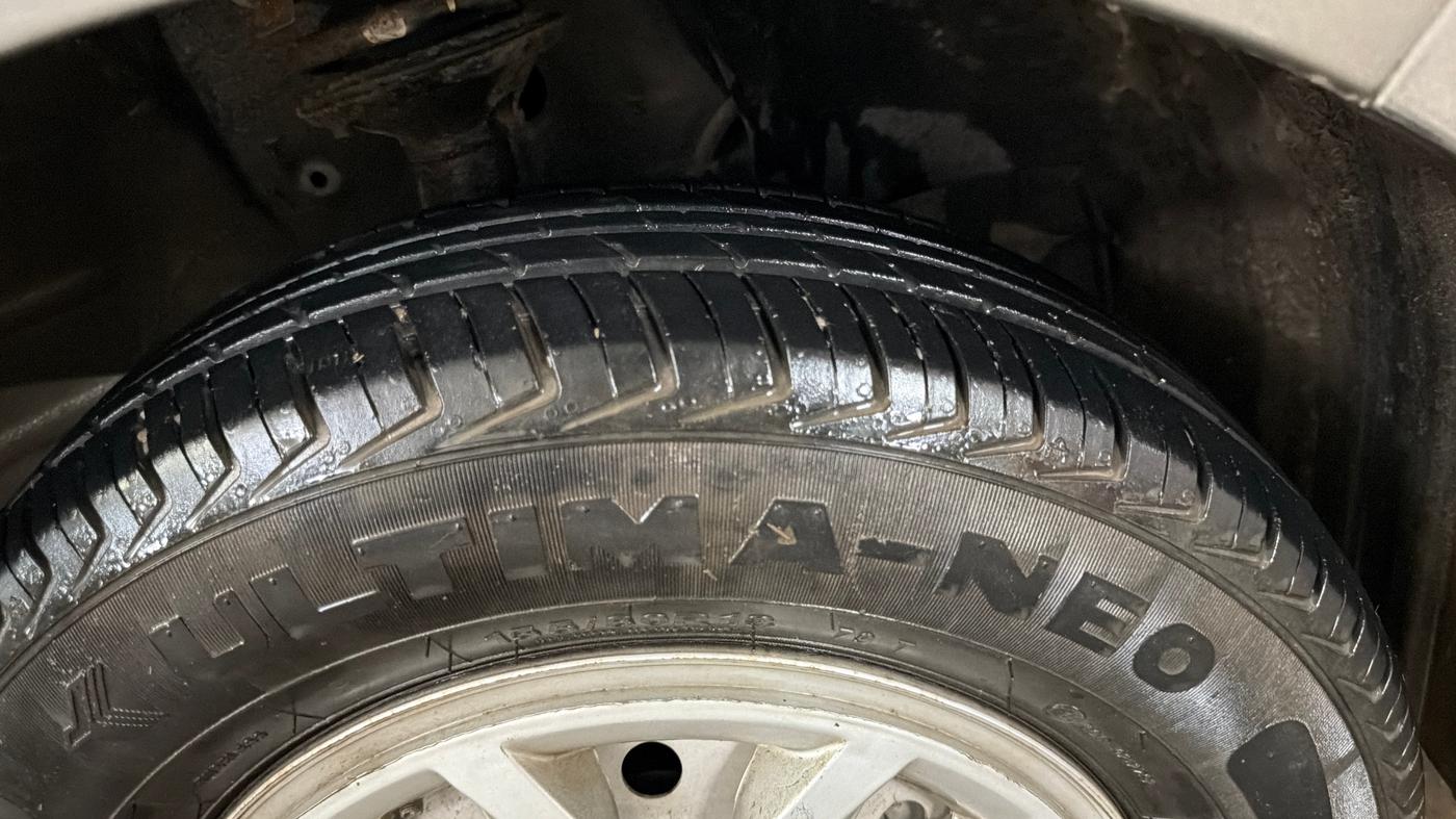 2023 Maruti New Wagon-R LXI 1.0, Petrol, Manual, 5,488 km, Right Front Tyre Tread