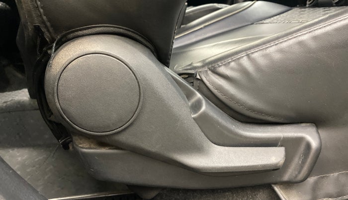 2023 Maruti Baleno DELTA PETROL 1.2, Petrol, Manual, 81,368 km, Driver Side Adjustment Panel