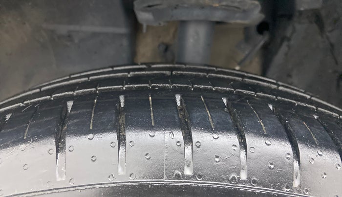 2022 Tata PUNCH ACCOMPLISHED DAZZLE PACK MT, Petrol, Manual, 22,921 km, Left Front Tyre Tread