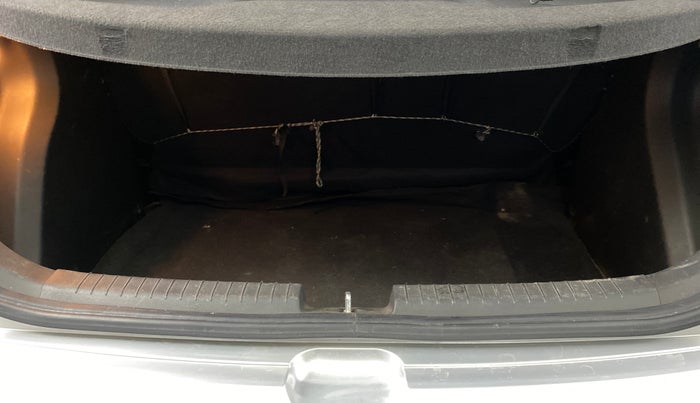 2016 Hyundai Elite i20 ASTA 1.2, Petrol, Manual, 28,607 km, Boot Inside