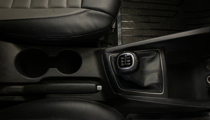 2016 Hyundai Elite i20 ASTA 1.2, Petrol, Manual, 28,607 km, Gear Lever