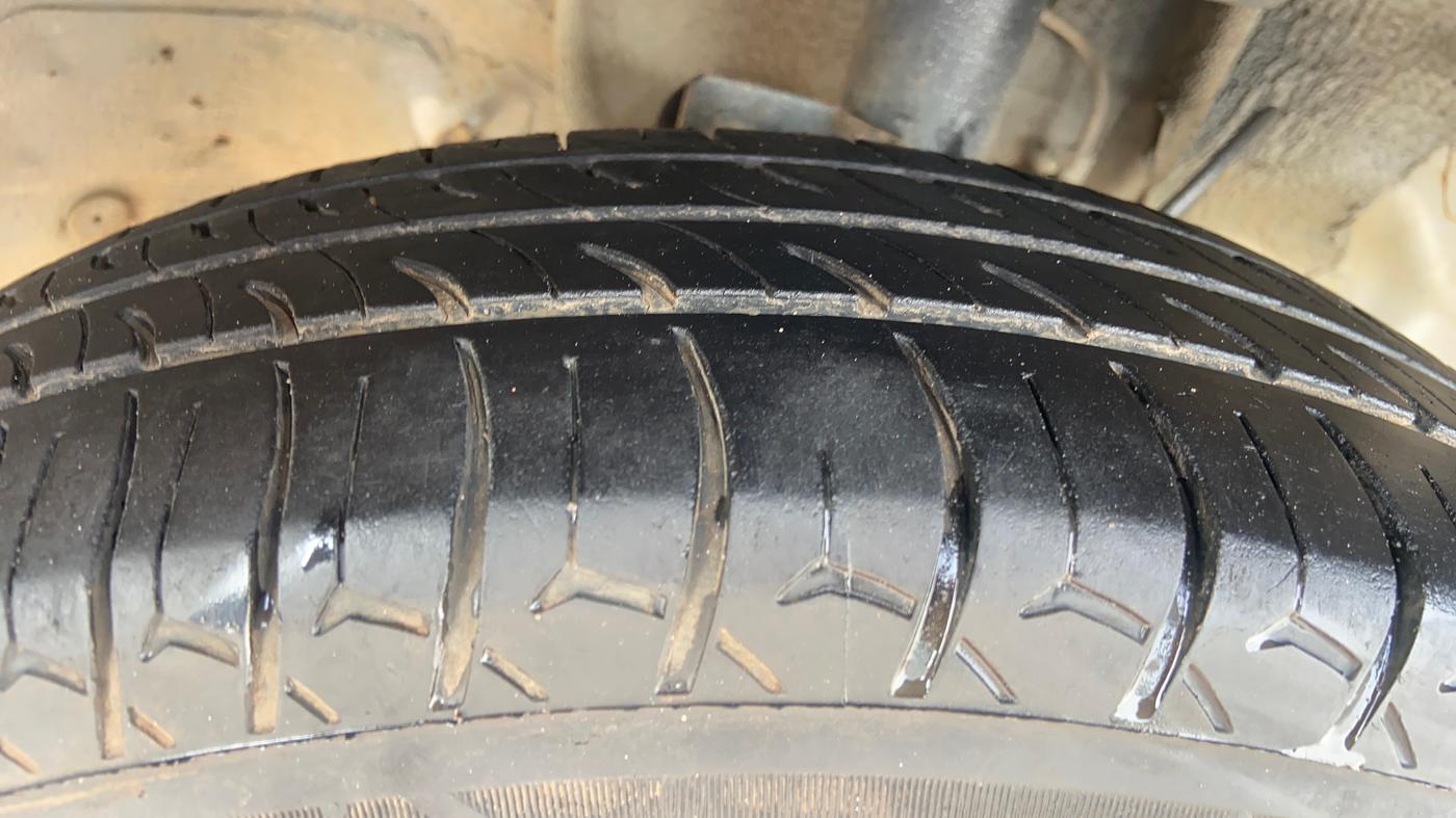 2019 Tata Tiago XE PETROL, Petrol, Manual, 59,735 km, Right Front Tyre Tread