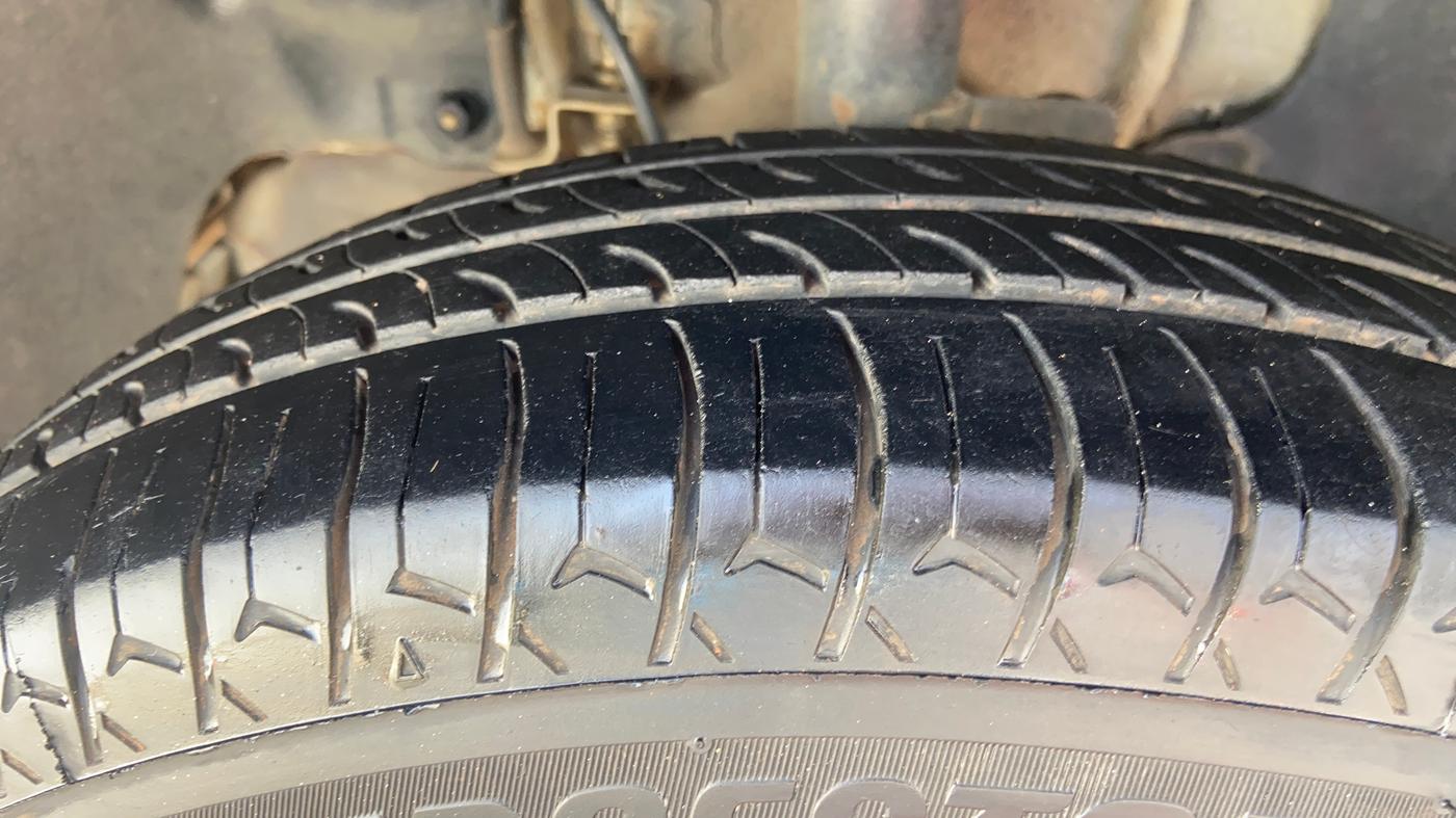 2019 Tata Tiago XE PETROL, Petrol, Manual, 59,735 km, Left Front Tyre Tread