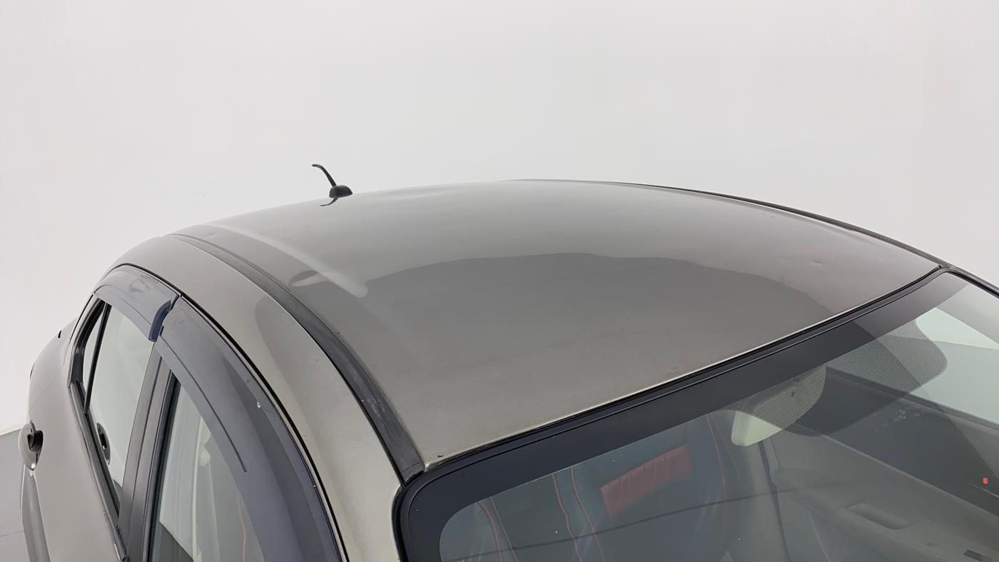 2017 Maruti Dzire VXI, Petrol, Manual, 49,948 km, Roof