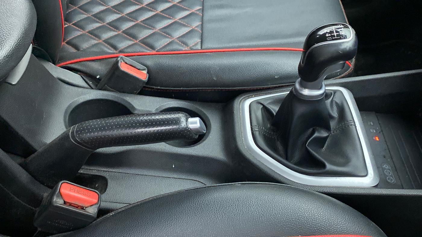 2019 Hyundai Creta 1.6 SX CRDI, Diesel, Manual, 40,998 km, Gear Lever