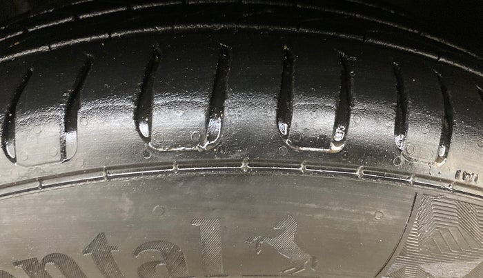 2018 Tata TIGOR XZ PLUS PETROL, Petrol, Manual, 72,637 km, Left Front Tyre Tread