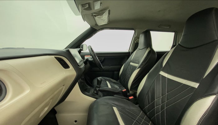 2022 Maruti New Wagon-R LXI CNG 1.0, CNG, Manual, 29,469 km, Right Side Front Door Cabin