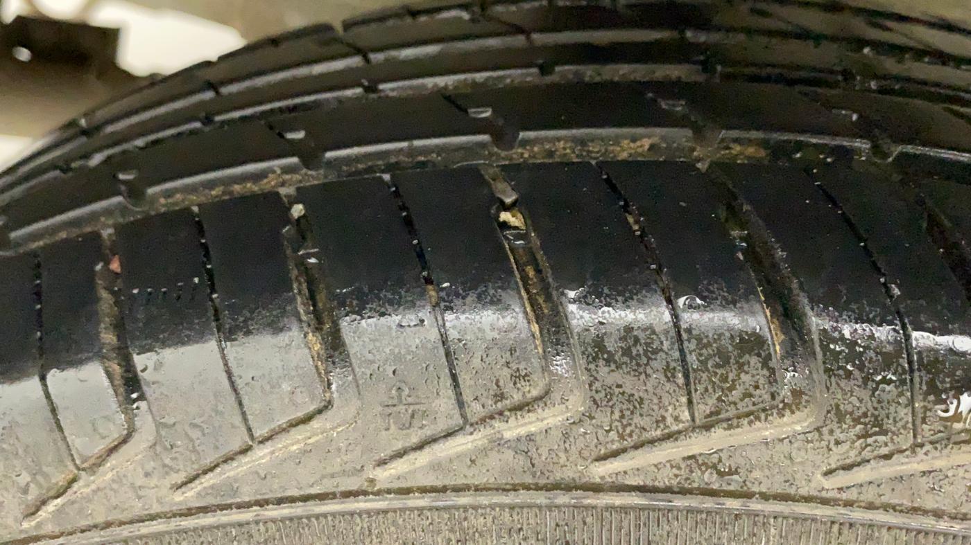 2022 Maruti New Wagon-R LXI CNG 1.0, CNG, Manual, 29,469 km, Right Rear Tyre Tread