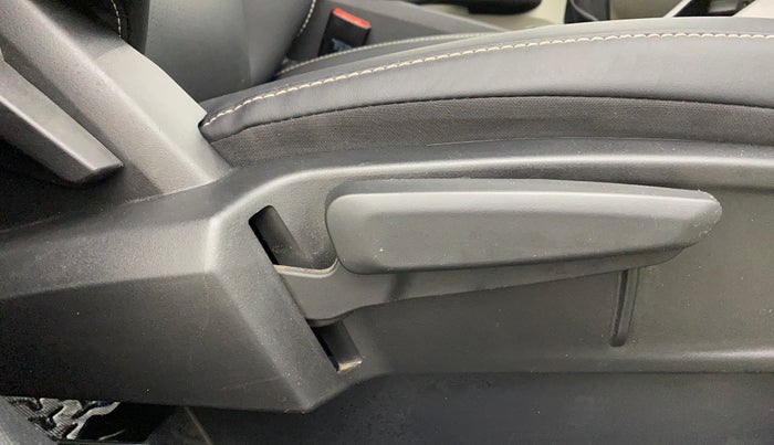 2023 Tata ALTROZ XZ PLUS PETROL, Petrol, Manual, 10,000 km, Driver Side Adjustment Panel