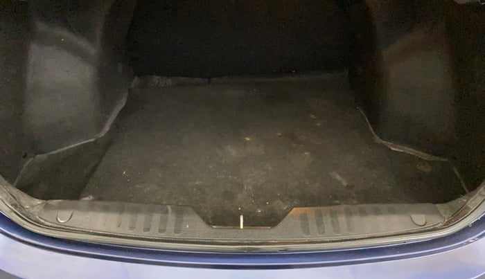 2018 Maruti Ciaz ALPHA 1.5 SHVS PETROL, Petrol, Manual, 53,521 km, Boot Inside