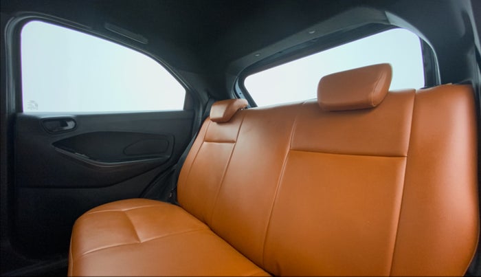 2021 Ford FREESTYLE TITANIUM 1.5 TDCI, Diesel, Manual, 58,247 km, Right Side Rear Door Cabin