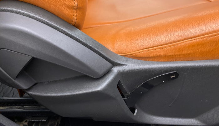 2021 Ford FREESTYLE TITANIUM 1.5 TDCI, Diesel, Manual, 58,247 km, Driver Side Adjustment Panel