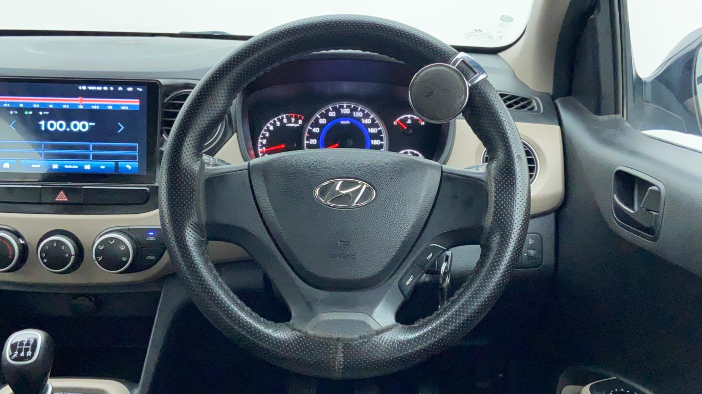 2016 Hyundai Grand i10 MAGNA 1.2 KAPPA VTVT, Petrol, Manual, 37,805 km, Steering Wheel Close Up