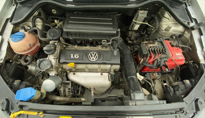 2015 Volkswagen Vento HIGHLINE 1.6 MPI, Petrol, Manual, 99,284 km, Open Bonet