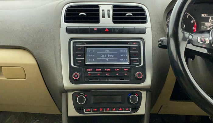 2015 Volkswagen Vento HIGHLINE 1.6 MPI, Petrol, Manual, 99,284 km, Air Conditioner