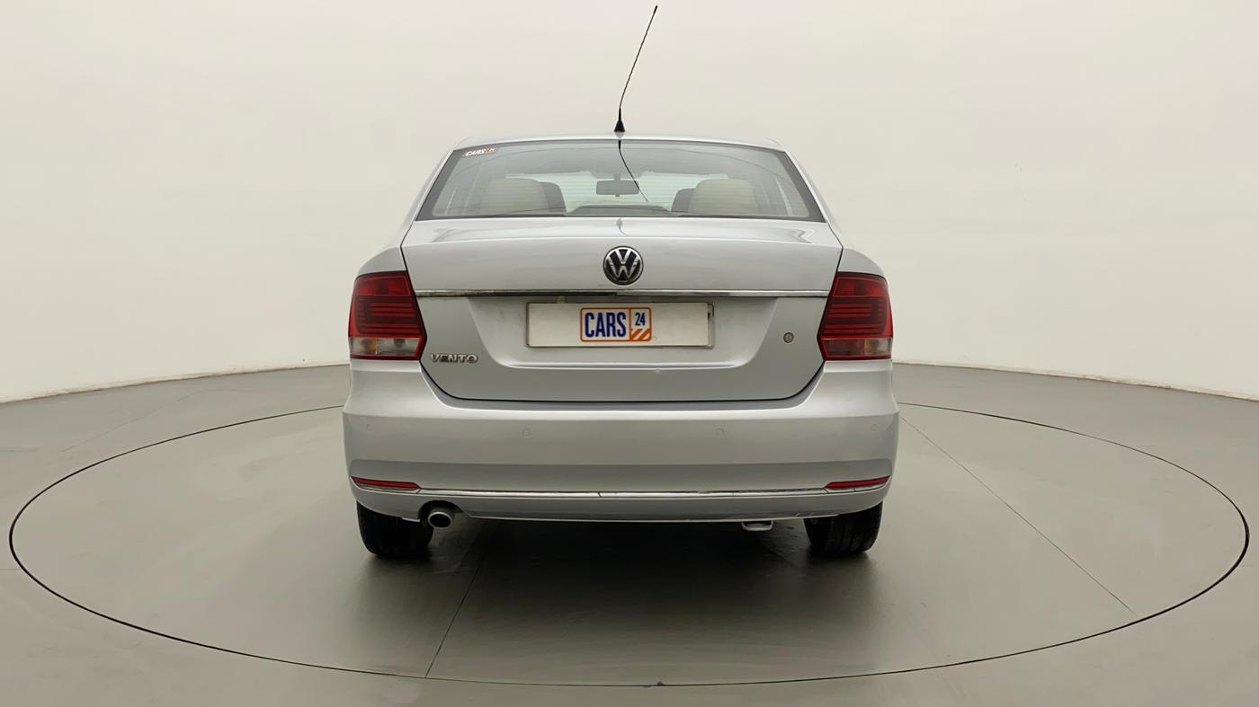 2015 Volkswagen Vento HIGHLINE 1.6 MPI, Petrol, Manual, 99,284 km, Back/Rear