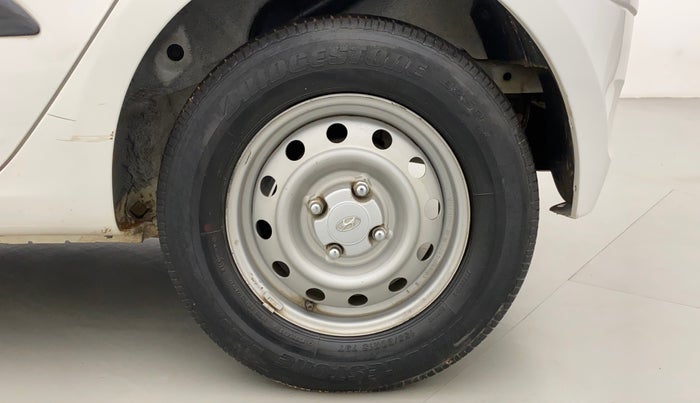 2016 Hyundai i10 MAGNA 1.1, Petrol, Manual, 49,819 km, Left Rear Wheel