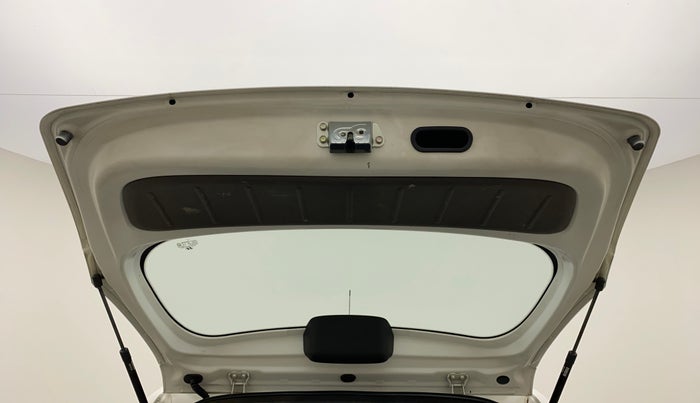 2016 Hyundai i10 MAGNA 1.1, Petrol, Manual, 49,819 km, Boot Door Open