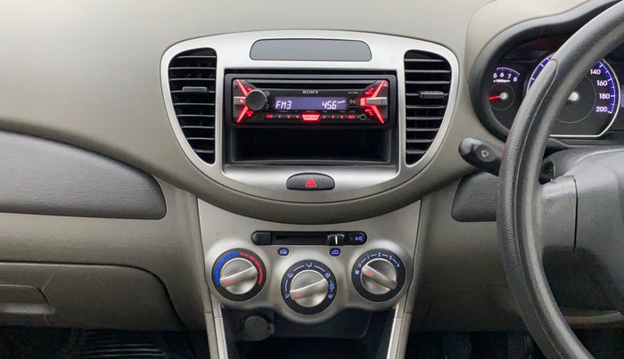 2016 Hyundai i10 MAGNA 1.1, Petrol, Manual, 49,819 km, Air Conditioner