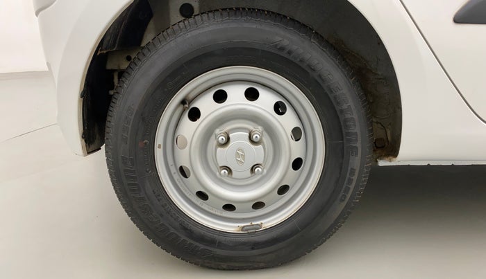 2016 Hyundai i10 MAGNA 1.1, Petrol, Manual, 49,819 km, Right Rear Wheel