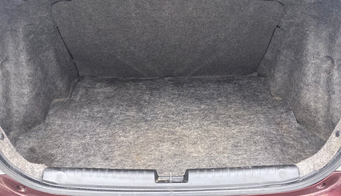 2014 Honda Amaze 1.2L I-VTEC S, Petrol, Manual, 69,560 km, Boot Inside