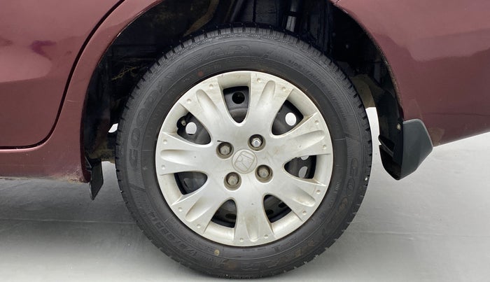 2014 Honda Amaze 1.2L I-VTEC S, Petrol, Manual, 69,560 km, Left Rear Wheel