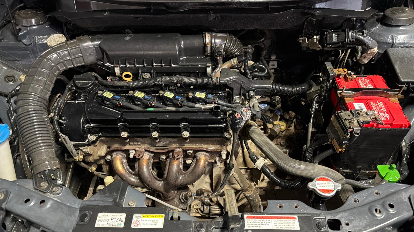 2020 Maruti Swift LXI, Petrol, Manual, 50,700 km, Engine View