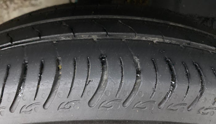 2022 Maruti New Wagon-R VXI CNG 1.0, CNG, Manual, 21,656 km, Right Front Tyre Tread